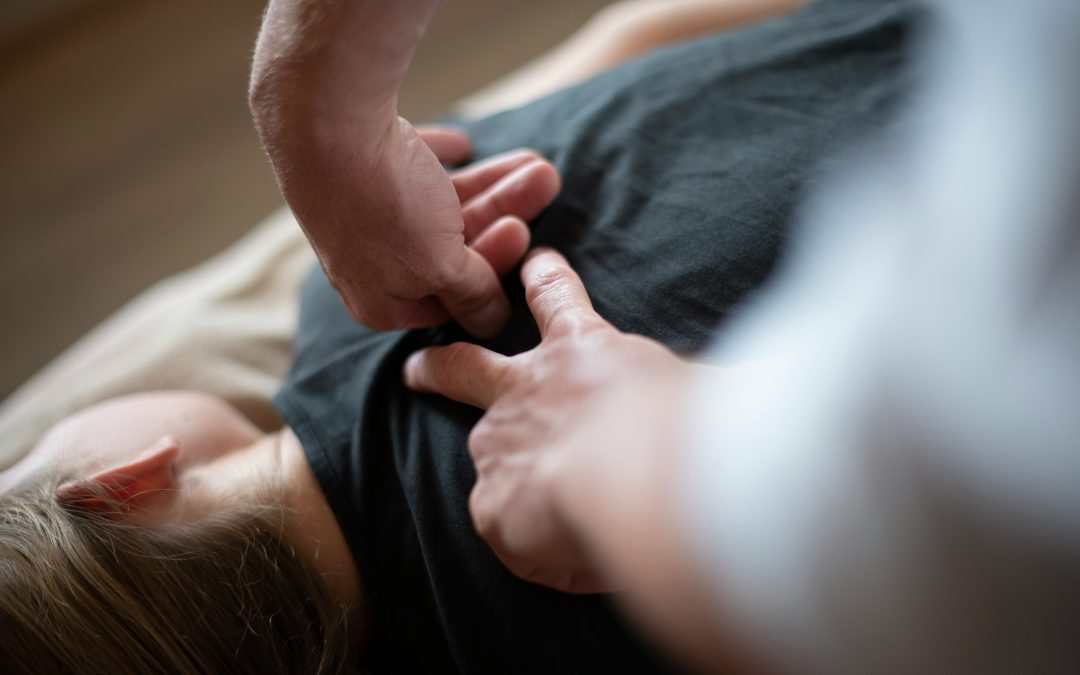 Does a Chiropractor help with back pain?